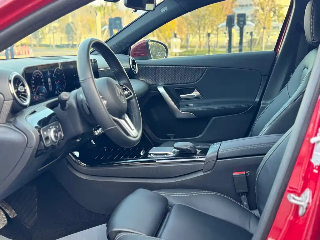 Mercedes-Benz A-Class 2021