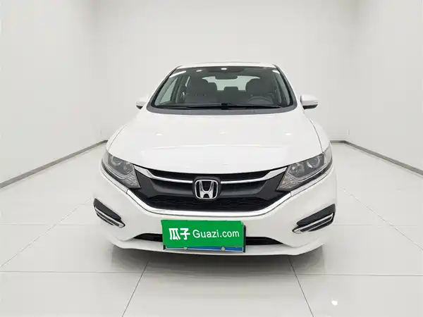 Honda Jade 2017