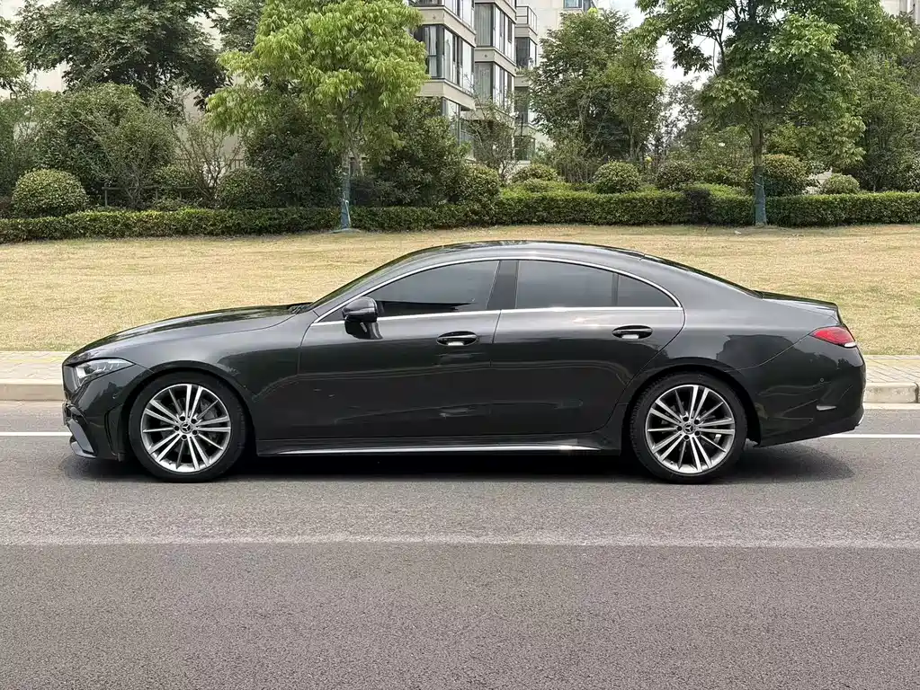 Mercedes-Benz CLS 2022 — фото 16