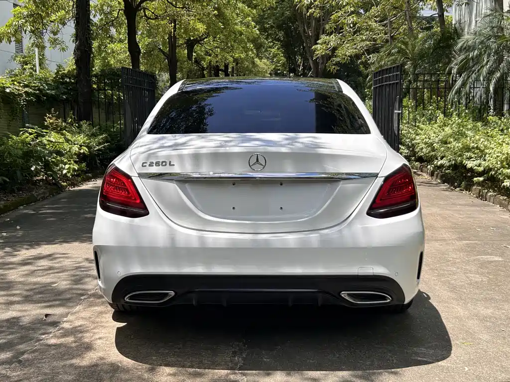 Mercedes-Benz C-Class 2021