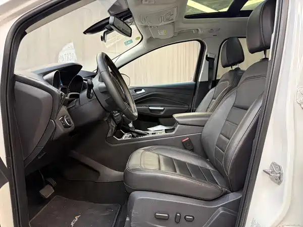 Ford Kuga 2017