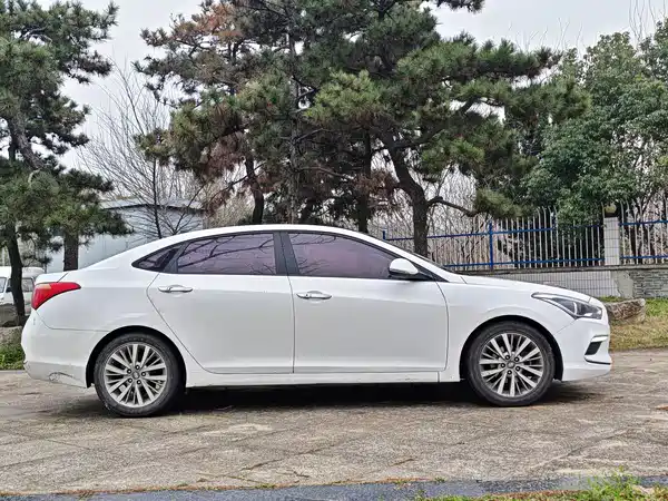 Hyundai Mistra 2017