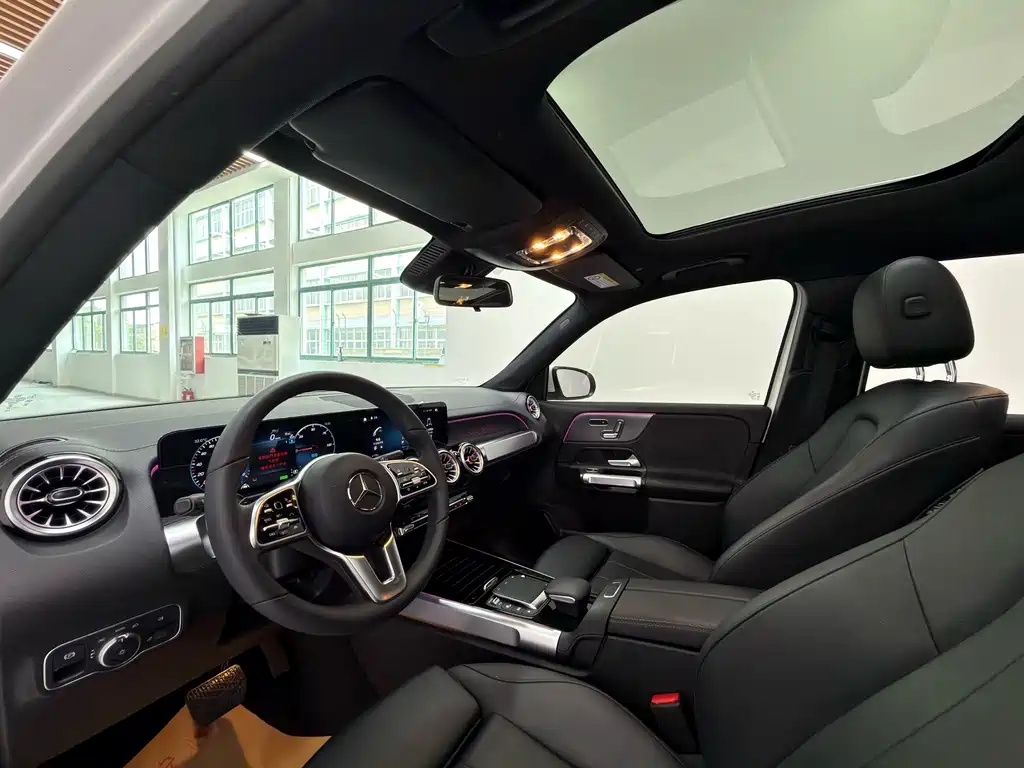 Mercedes-Benz EQB 2023 — фото 10