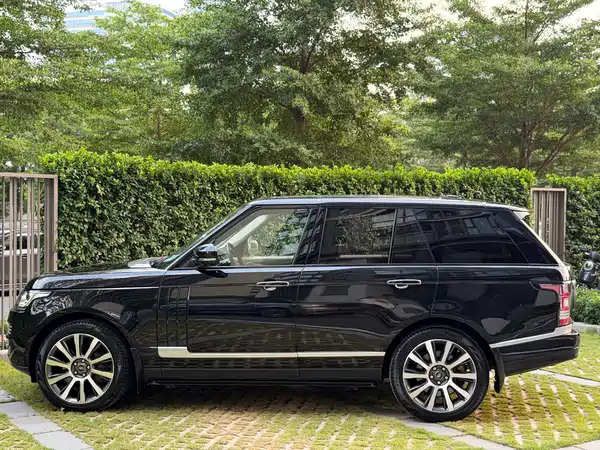 Land Rover Range Rover 2014