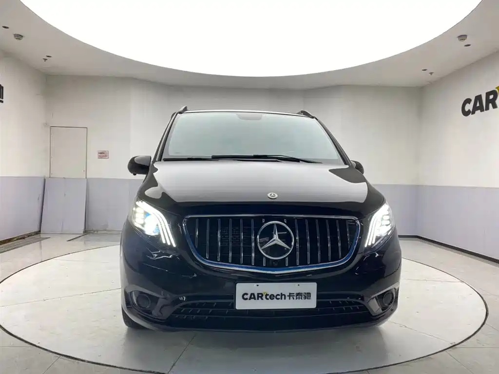 Mercedes-Benz Vito 2024