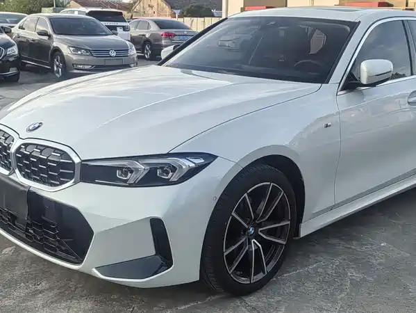 BMW 3 Series 2025