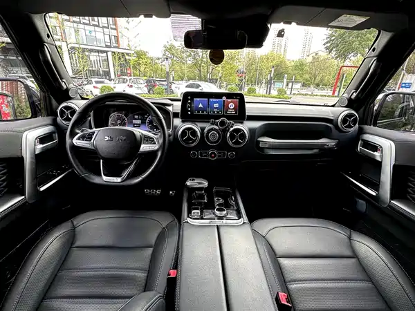 BAIC BJ40 2023