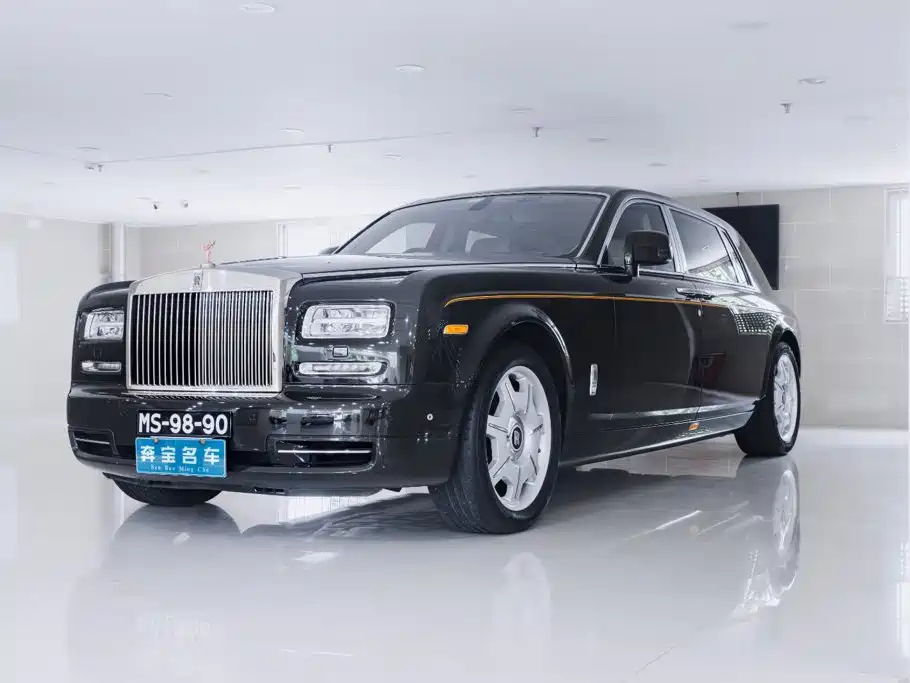 Rolls-Royce Phantom 2013 — фото 1