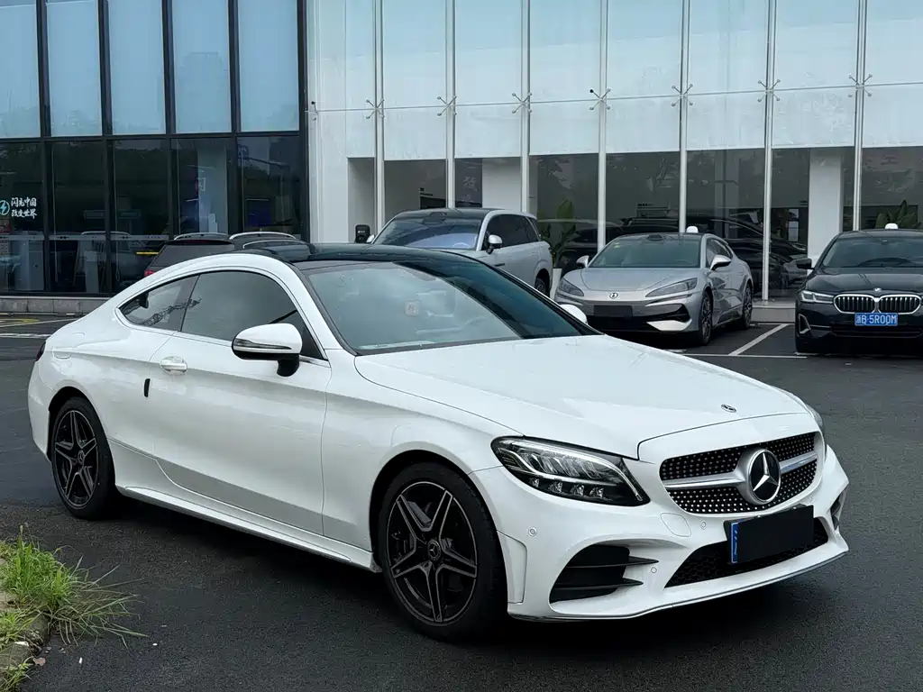 Mercedes-Benz C-Class 2020