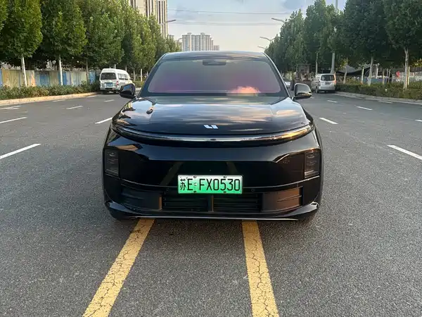 Li Auto L6 2024