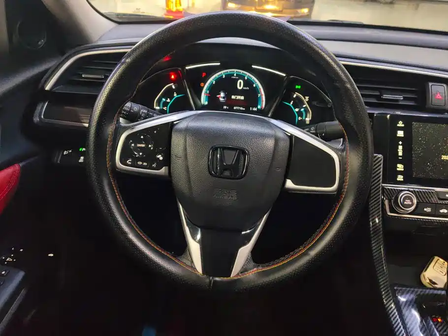Honda Civic 2020 — фото 15