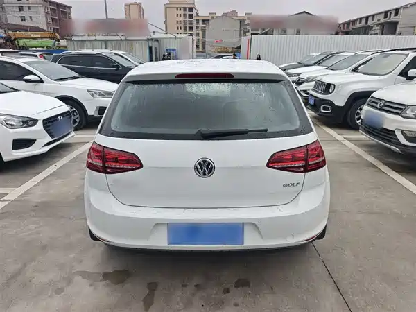 Volkswagen Golf 2016