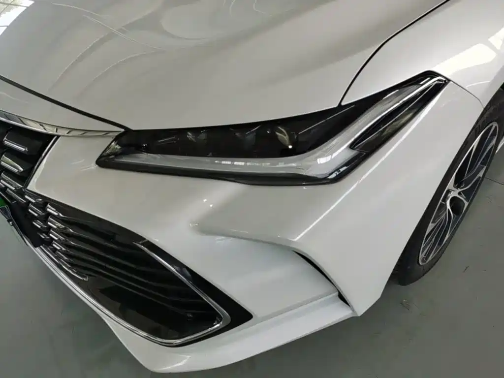 Toyota Avalon 2023 — фото 24
