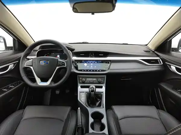 Geely Emgrand 2018