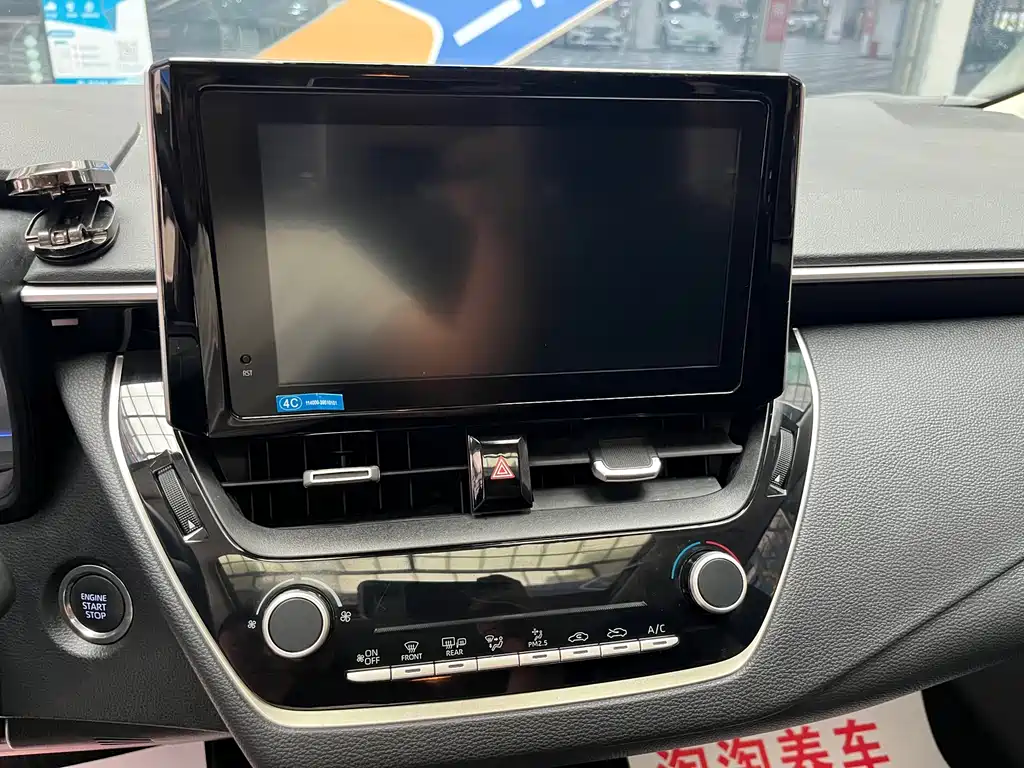 Toyota Corolla 2022 — фото 12