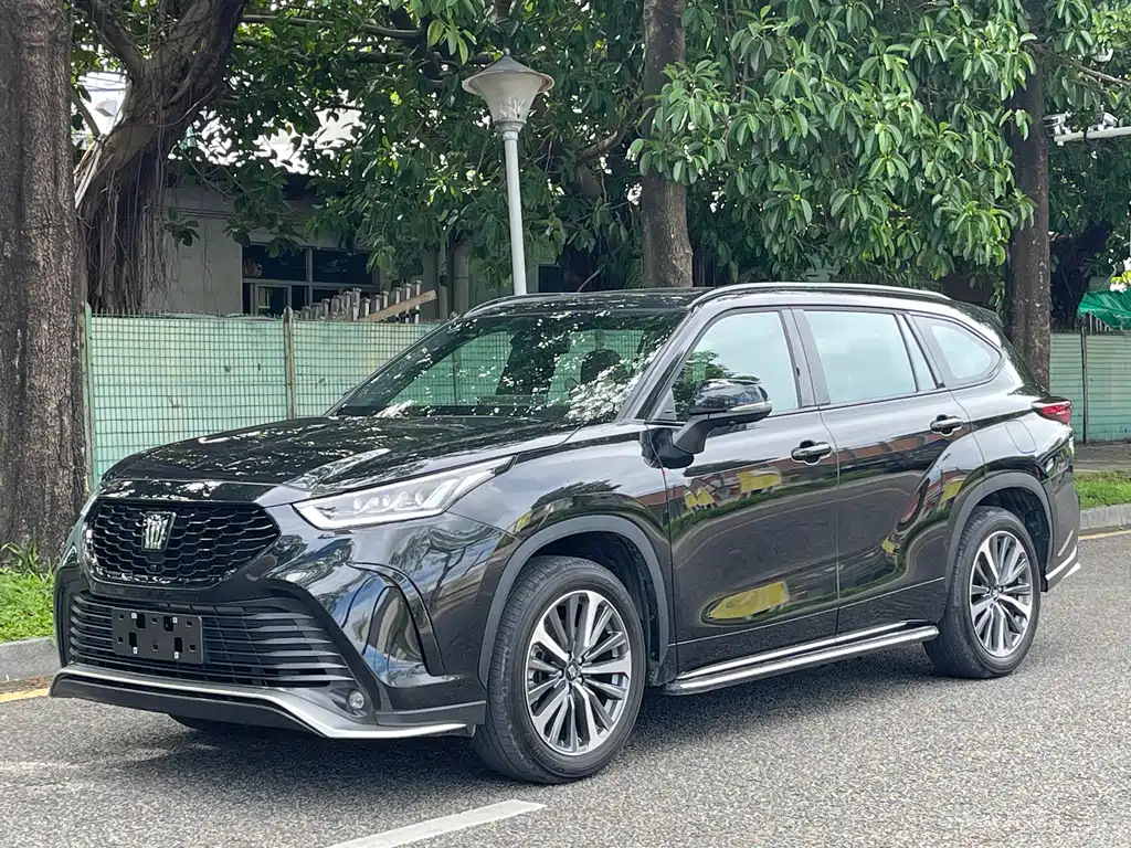 Toyota Crown Kluger 2026