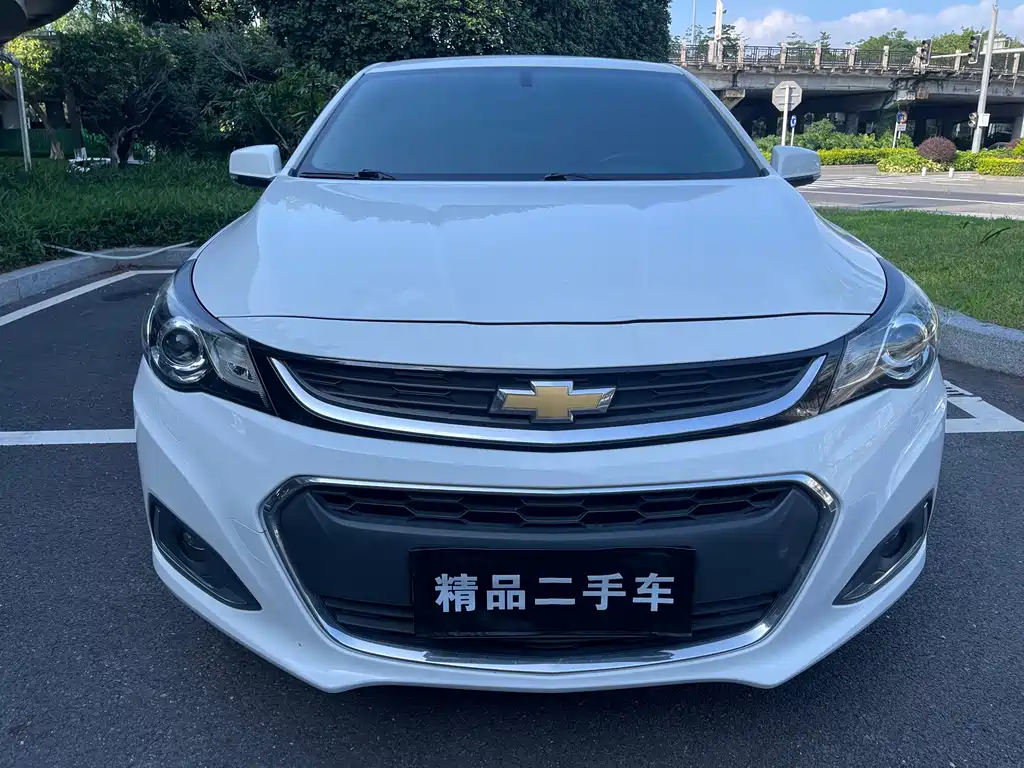 Chevrolet Malibu 2017 — фото 1
