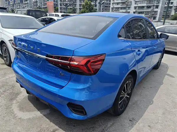 Roewe i5 2021
