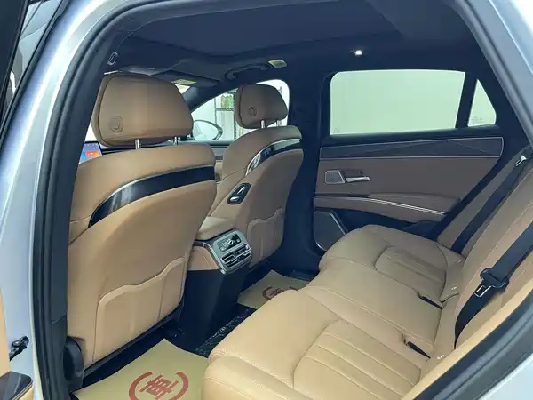 BYD Han L 2025