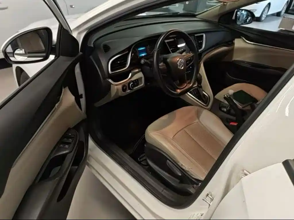Buick Excelle GT 2016 — фото 24