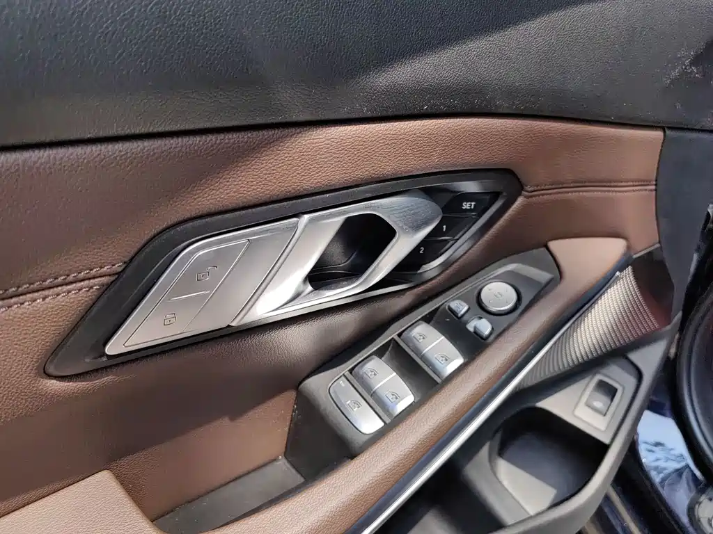 BMW 3 Series 2022 — фото 14