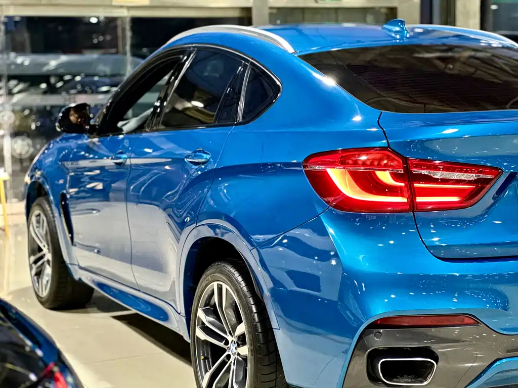 BMW X6 2018 — фото 14