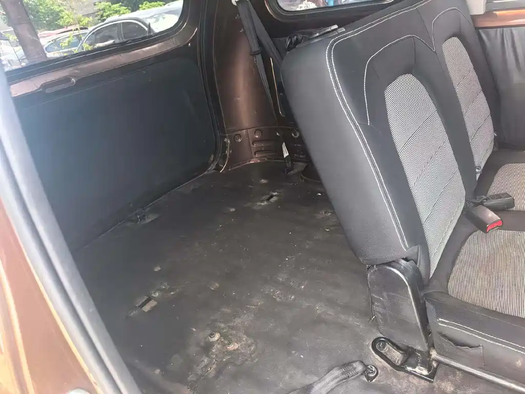 Wuling Hongguang 2020
