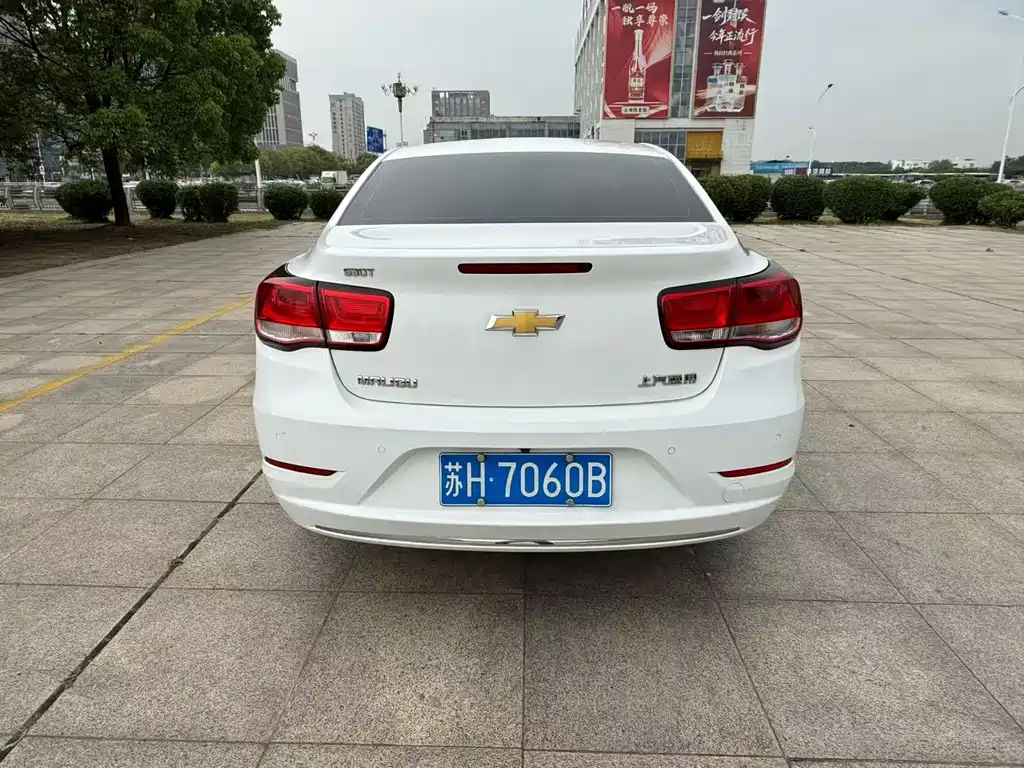 Chevrolet Malibu 2018 — фото 7