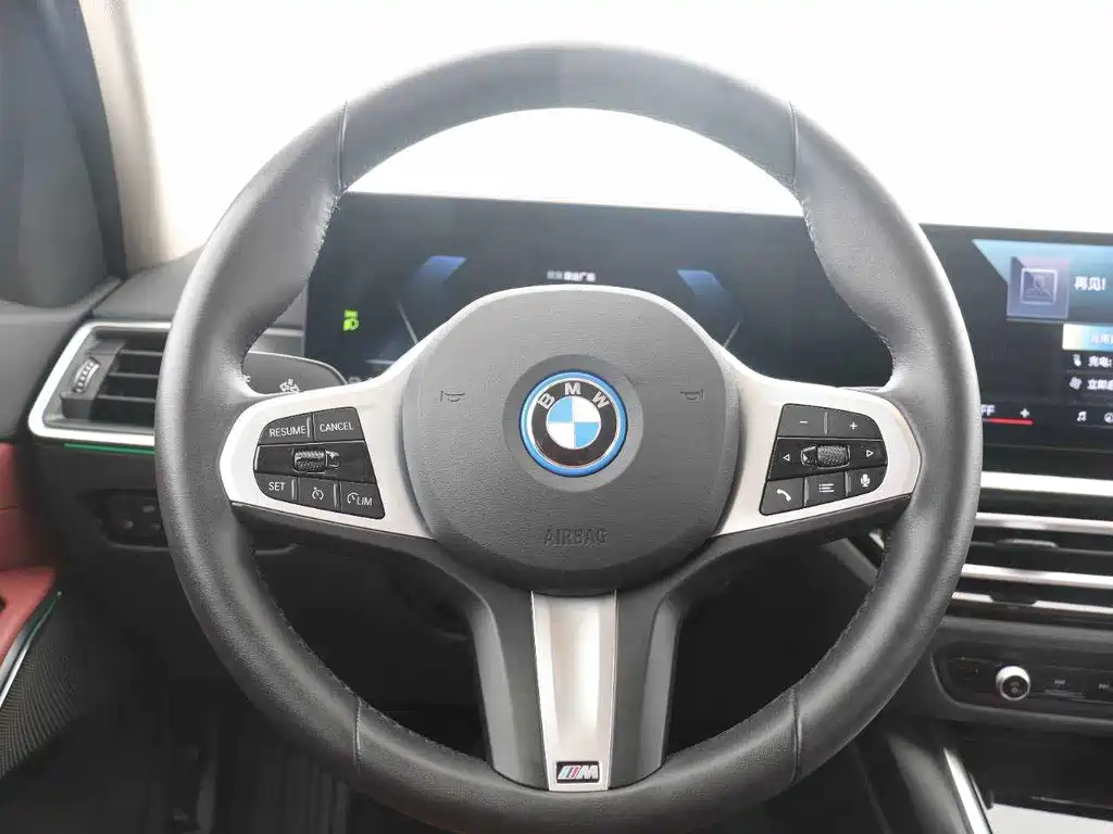BMW i3 2024 — фото 11