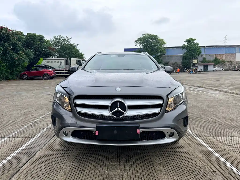Mercedes-Benz GLA 2015 — фото 2