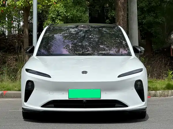 NIO ET5T 2024