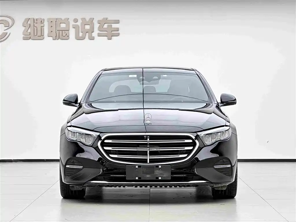 Mercedes-Benz E-Class 2025