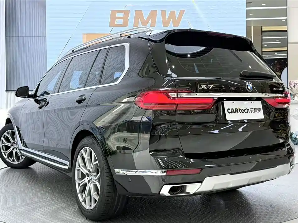 BMW X7 2022 — фото 14