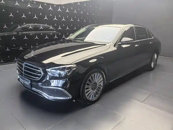 Mercedes-Benz E-Class 2023