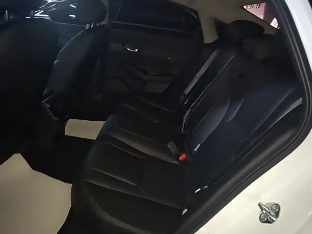 Honda Inspire 2023 — фото 17
