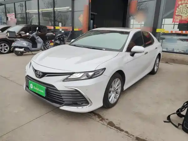 Toyota Camry 2021