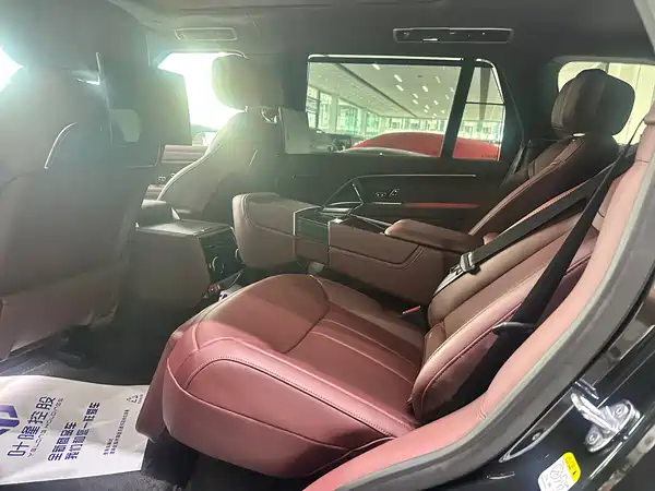 Land Rover Range Rover 2026