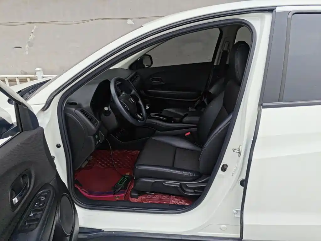 Honda Vezel 2020 — фото 15