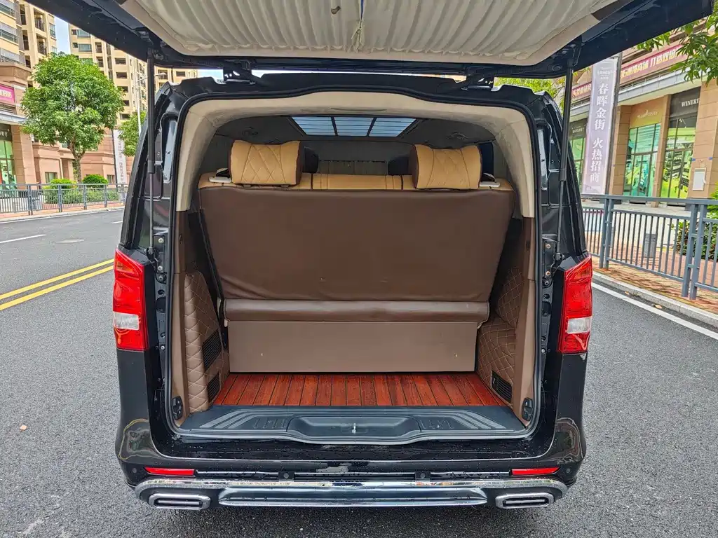 Mercedes-Benz Vito 2018 — фото 18