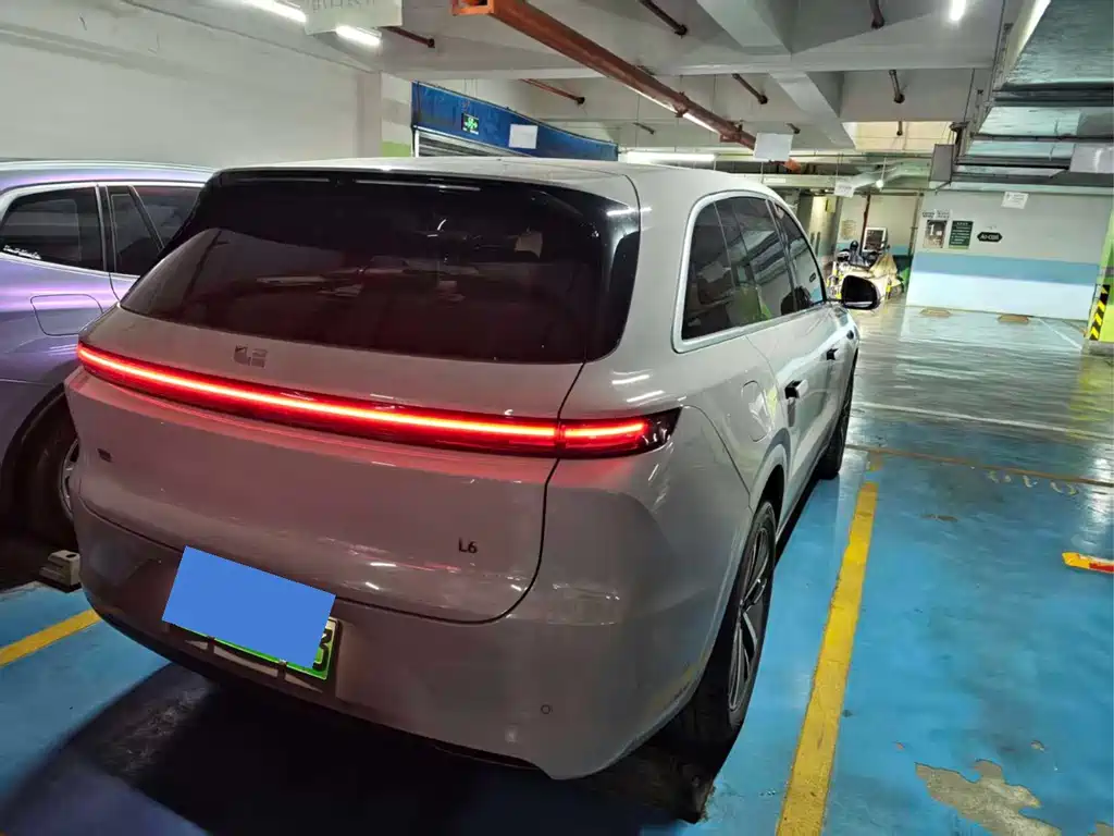Li Auto Li L6 2024