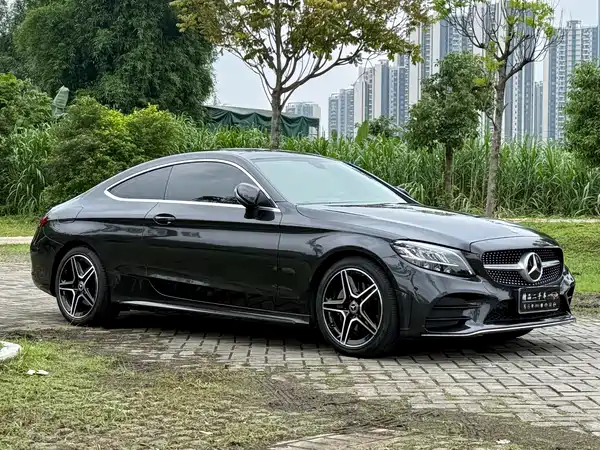 Mercedes-Benz C-Class 2021