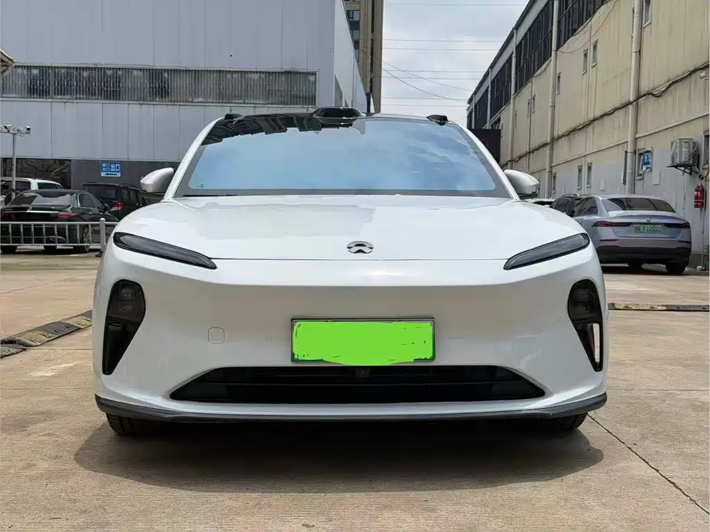 NIO ET5T 2024