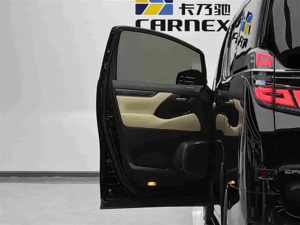 Toyota Vellfire 2022