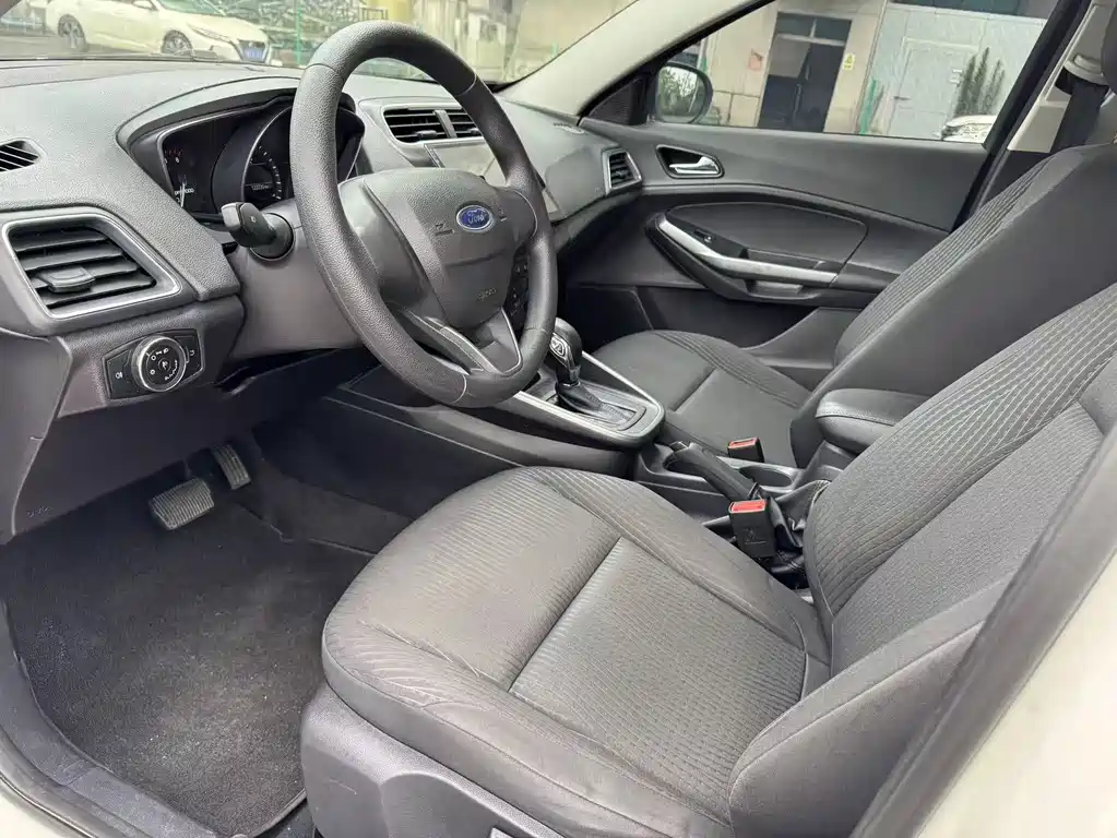 Ford Escort 2019