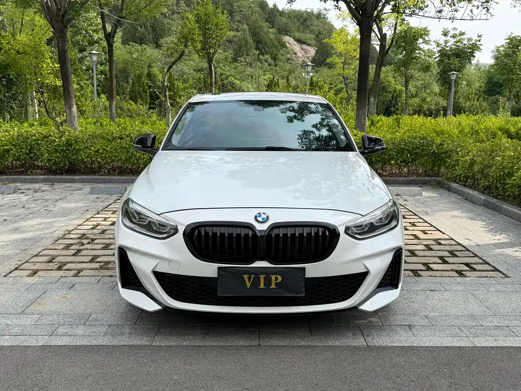 BMW 1 Series 2022