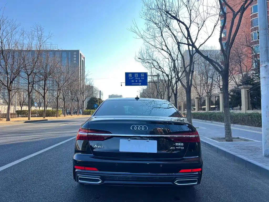 Audi A6L 2022 — фото 18