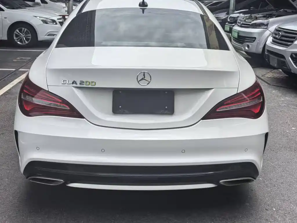 Mercedes-Benz CLA 2018