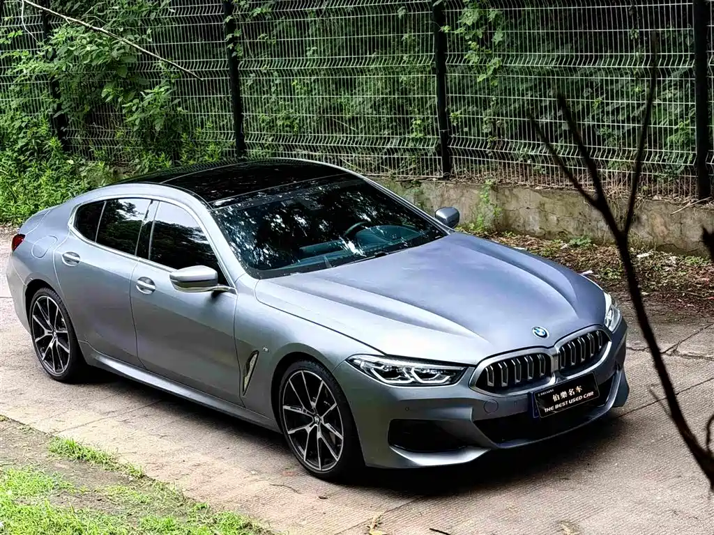 BMW 8 Series 2024 — фото 12