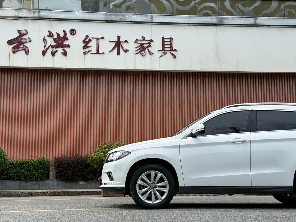 Haval H2 2015 — фото 3
