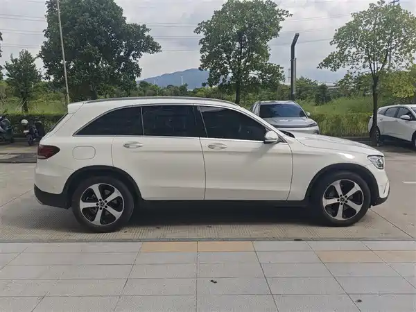 Mercedes-Benz GLC 2022